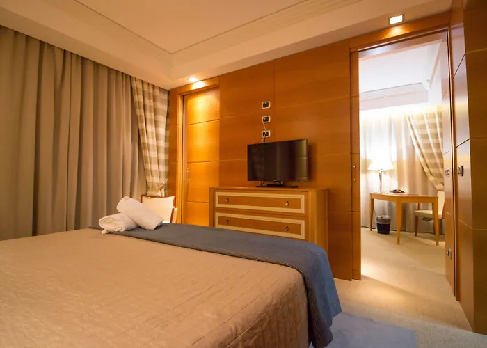Hotel Papillo &