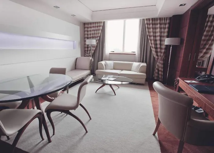 Papillo & Hotel 4*